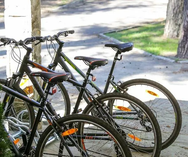 假日公园 Krokodyl Sport&spa *